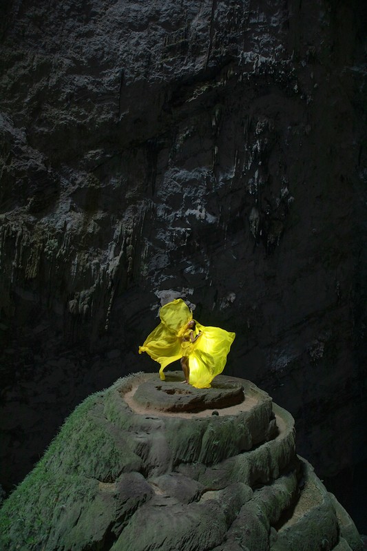 Surreal "Wedding Cake" Photogenic Spot in Son Doong Cave