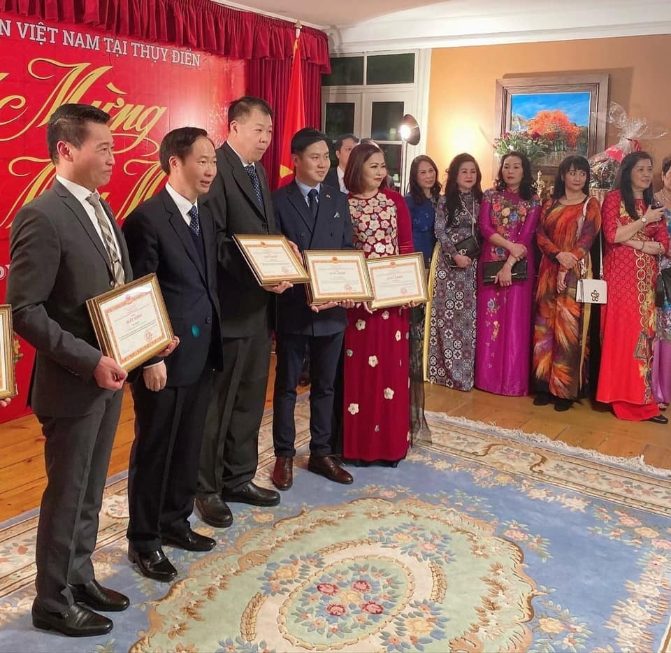 Union of Vietnamese Associations in Sweden Establishes a Sense of Community