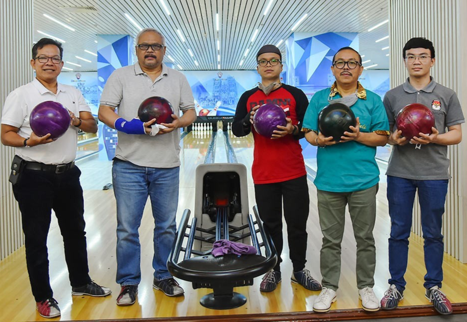 Friendly Bowling tournament of ASEAN Embassies in Hanoi