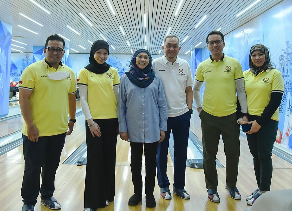 Friendly Bowling tournament of ASEAN Embassies in Hanoi