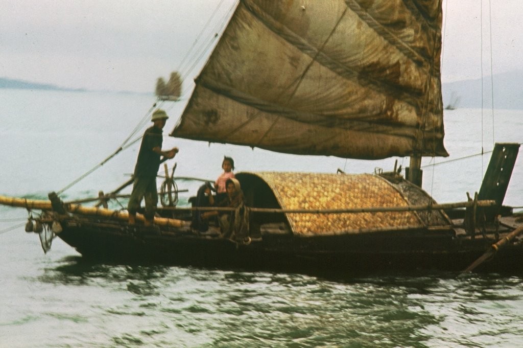 Yesteryear in Ha long Bay through Lenses of Foreign Tourists