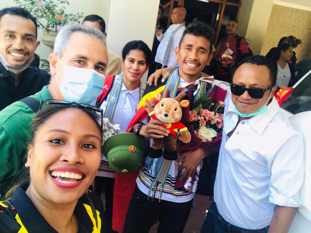 timor leste athlete brings home souvenirs from vietnamese fans