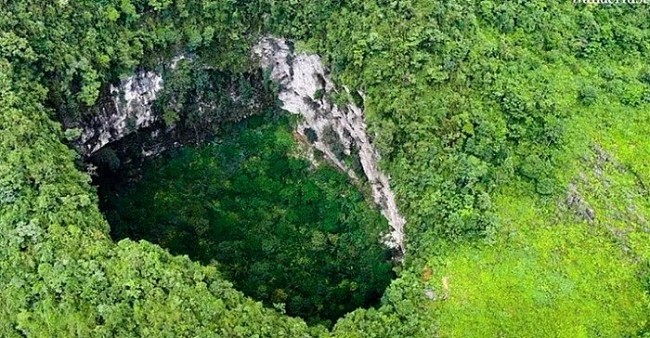 Ha Giang Sinkhole Turned Majestic Tourist Beauty