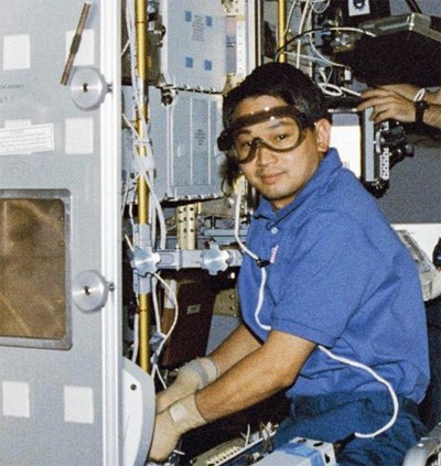 Eugene Trinh - The First Vietnamese-American Astronaut