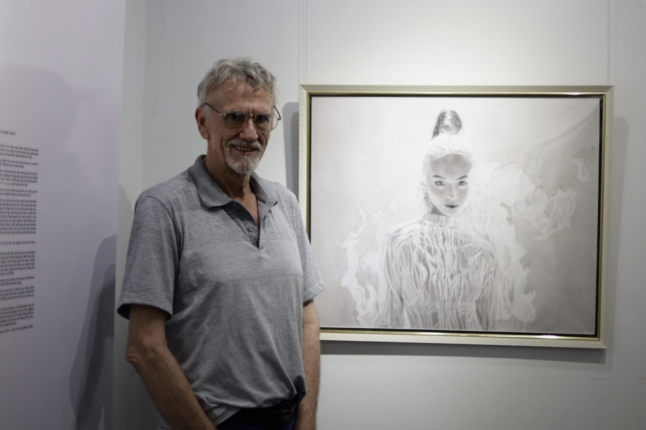 Editor's Pick: Barry Penter - A Curator of Realism Art in Vietnam