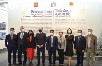 Vietnam, Russia Photograph Exhibits Show National Pride
