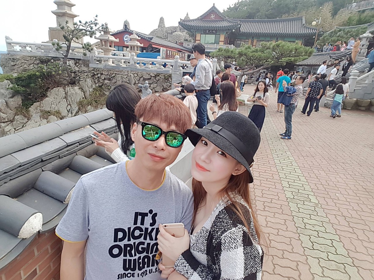 Viet - Korean Couple Shares Useful Traveling Tips