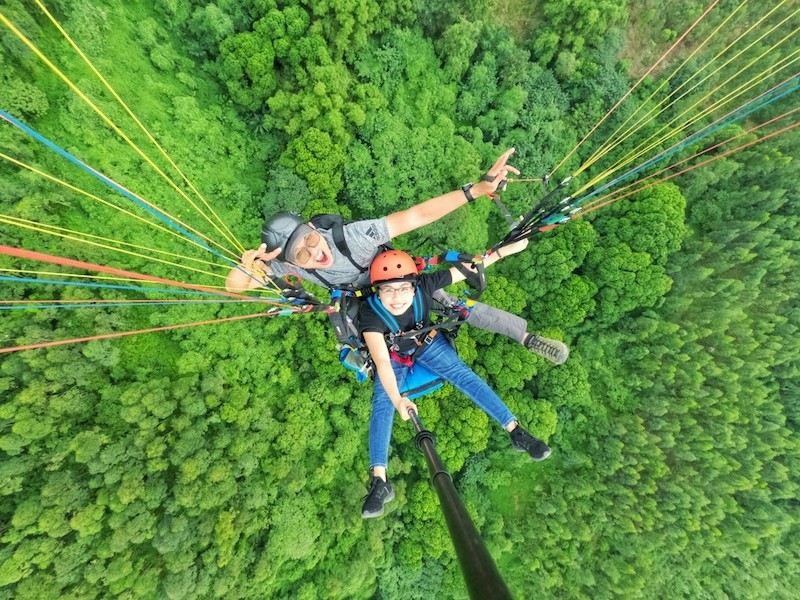 Paragliding - Flying Sport in Hanoi To Try This Weekend
