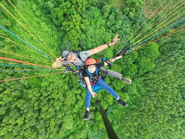 Paragliding - Flying Sport in Hanoi You Should Try This Weekend