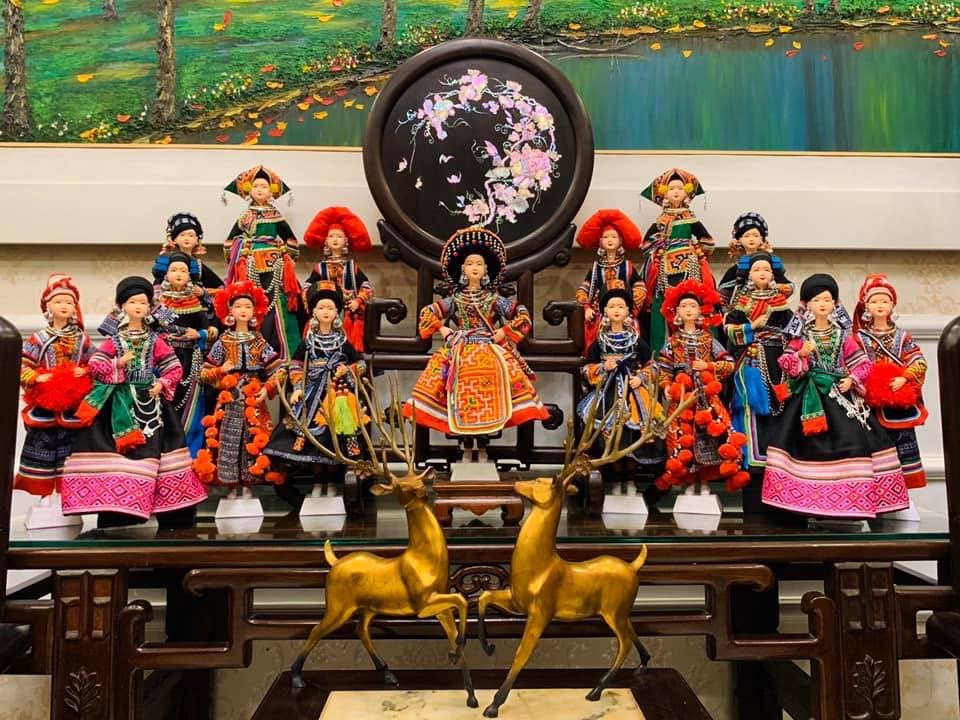 Viet Artist Promotes Traditional Cultures with Vietnamese Multi-Ethnic Doll Collection