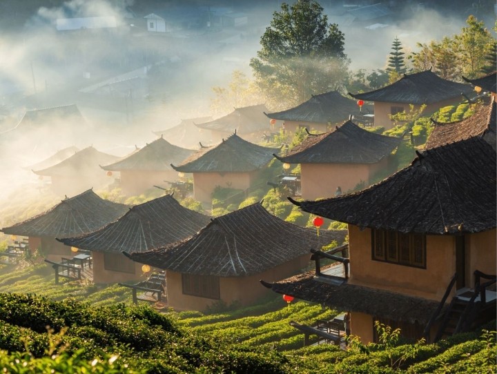 Exploring the Charming Village Influenced by 3 Asian Cultures