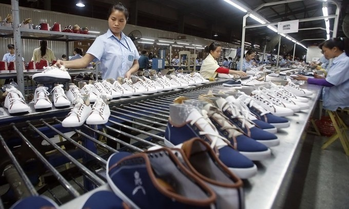 4103 shoe factory