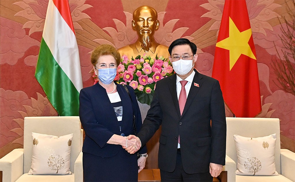 Hungary Attaches Importance to Relations with Vietnam: First Officer of Hungarian NA