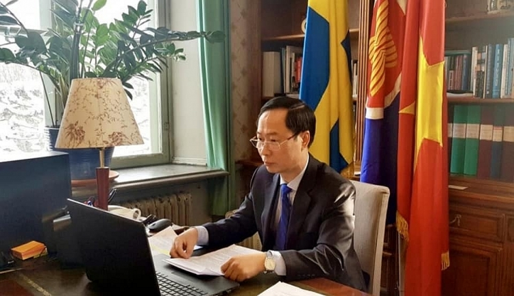 vietnam seeks stronger cooperation in innovation sustainable development with sweden