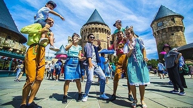 Foreign visitors in Da Nang City (Photo: tourdanangcity.vn)