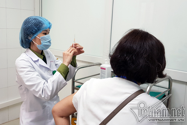 Human trials of Vietnamese homegrown COVID-19 vaccine running smoothly
