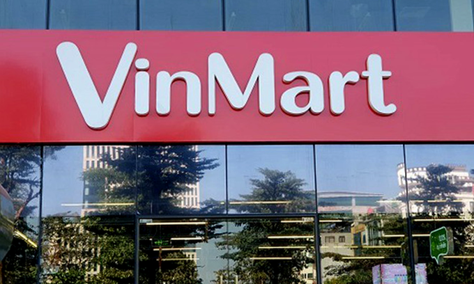 Quang takes over Vuong’s position in retail market, renaming VinMart as Winmart