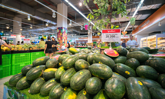Watermelons are seen in a VinMart supermarket in Hanoi. Photo by Shutterstoc