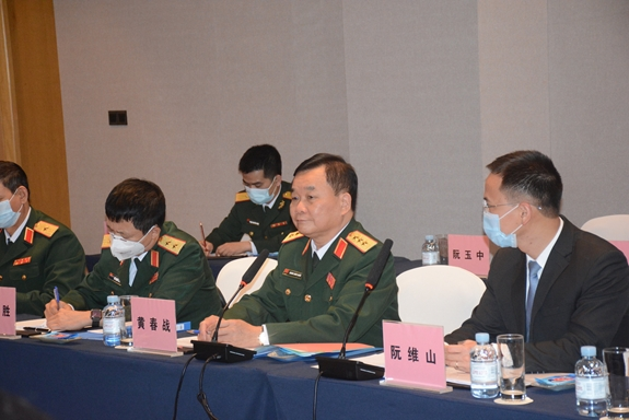 Vietnam, China talk defence cooperation