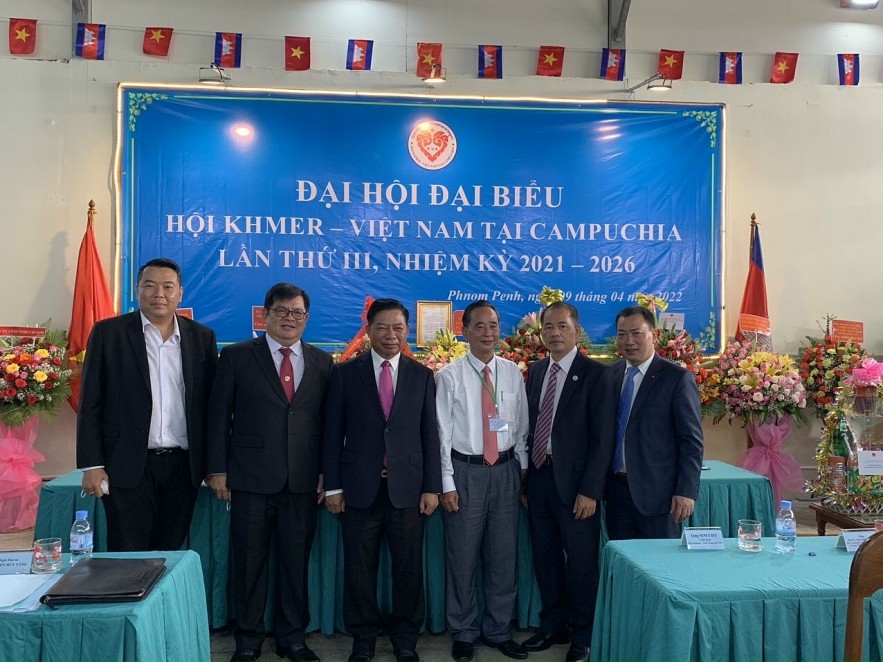 Association Serves as Firm Pillar of Vietnamese Community in Cambodia