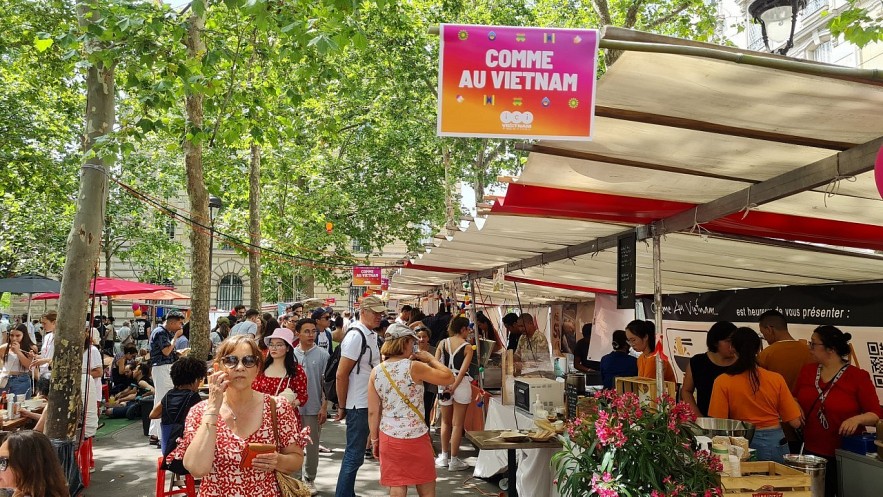 Vietnamese Cuisine Attracts French Foodies