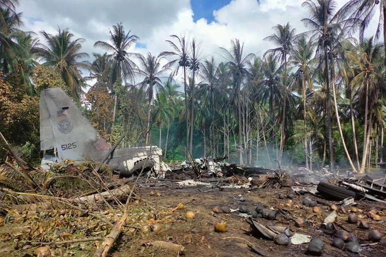 According to the military, the three pilots who were on board the aircraft survived the crash but were seriously injured  [Joint Task Force-Sulu / AFP]