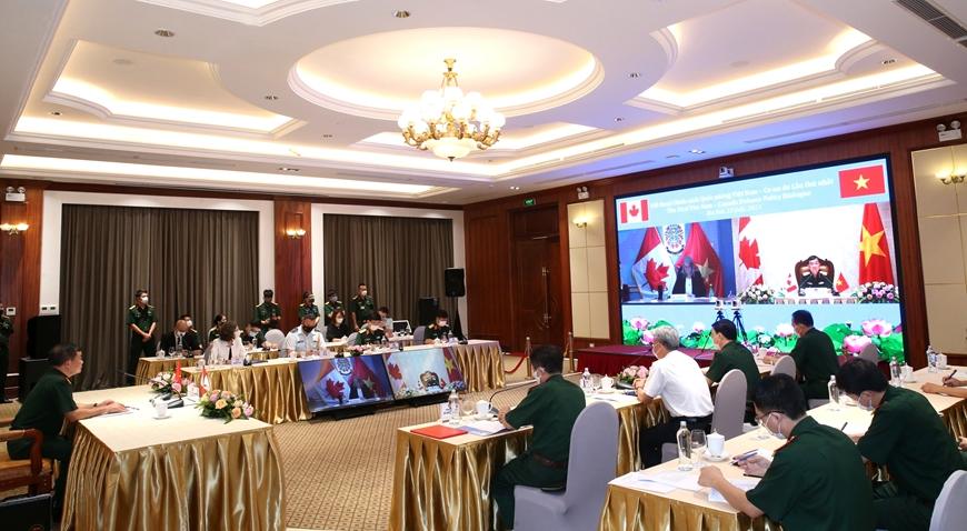 Vietnam, Canada Discuss South China Sea Issue at First Defense Policy Dialogue