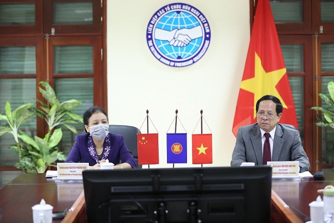 ASEAN, China Friendship Organisations Stay United to Fight Covid-19