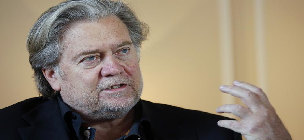 donald trumps former advisor steve bannon charged with fraud pleading not guilty