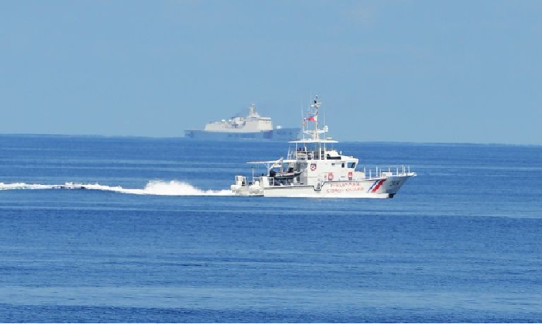 philippines minister chinas nine dash line is a fabrication