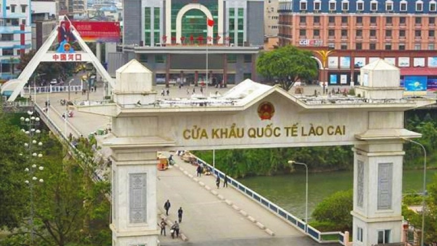 Vietnam, China Work to Facilitate Bilateral Trade