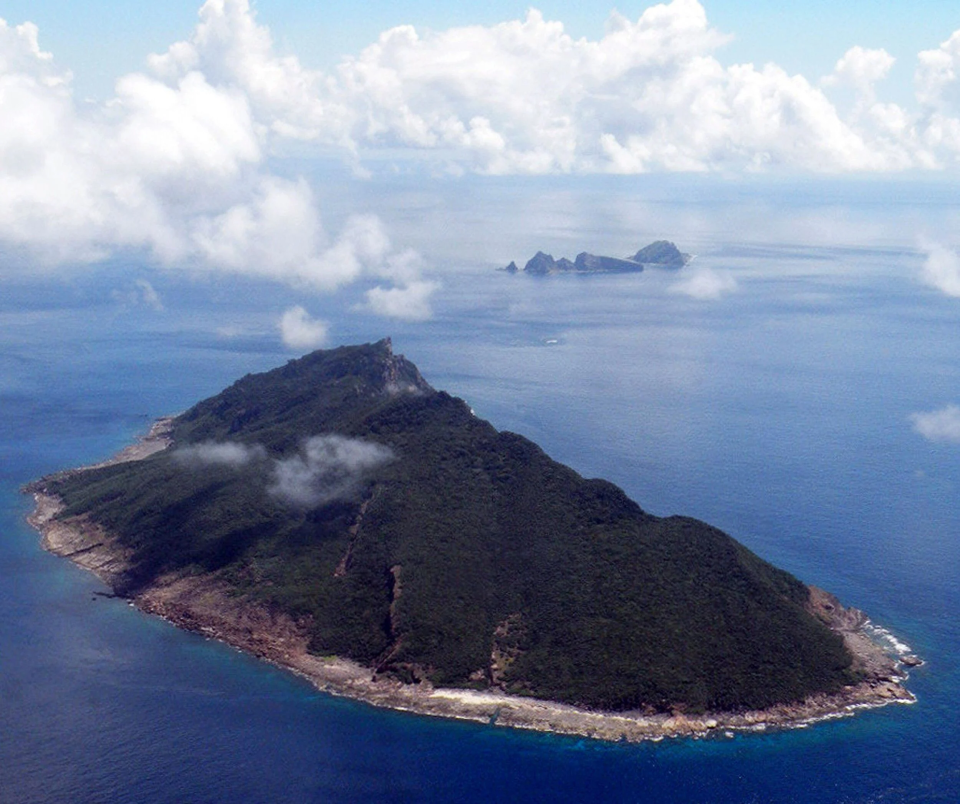 east china sea japan asks china to take down digital museum on disputed island