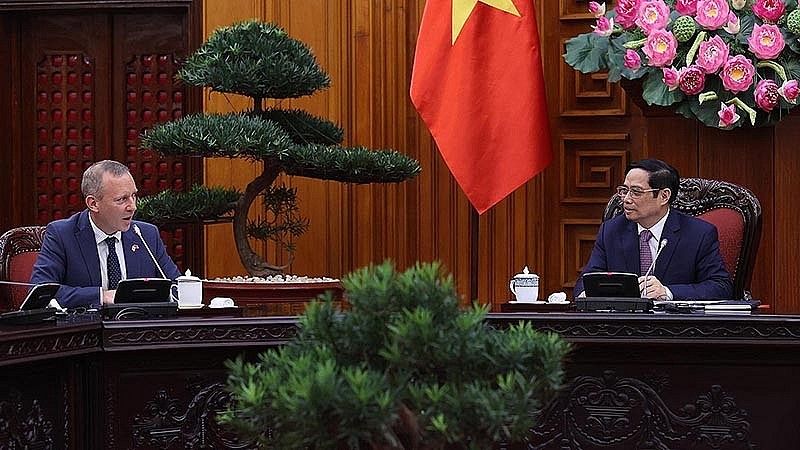 PM: UK – A Top Economic Partner of Vietnam