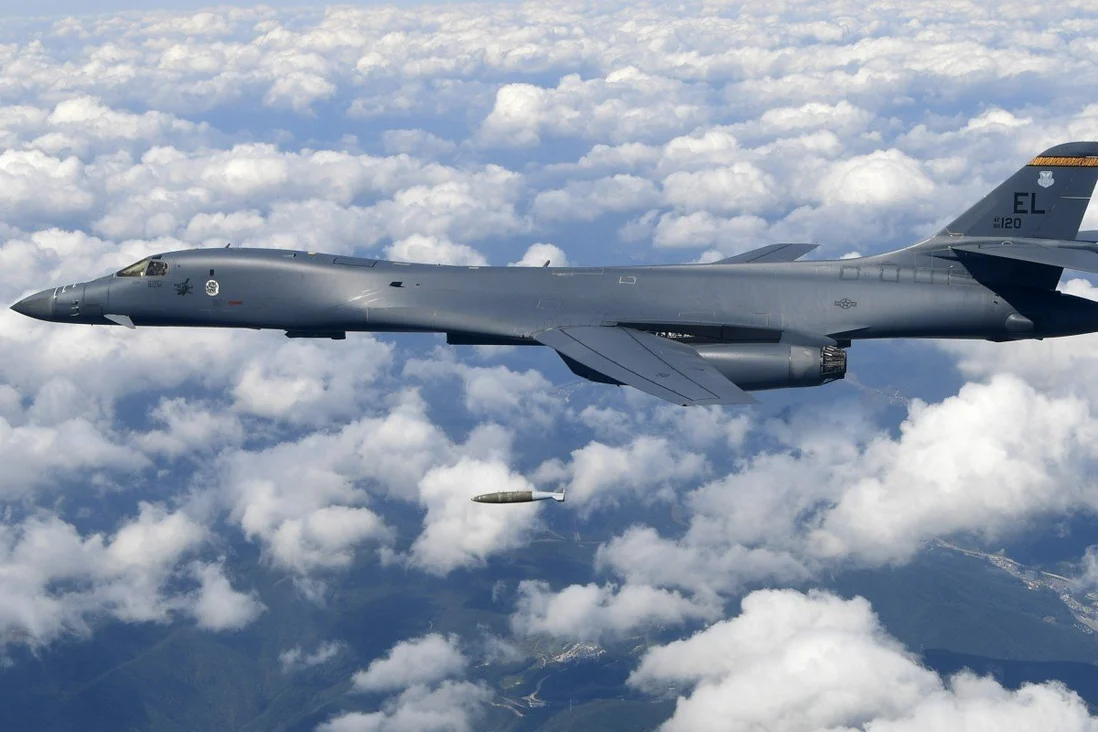 US air force spy plane spotted in Chinese airspace