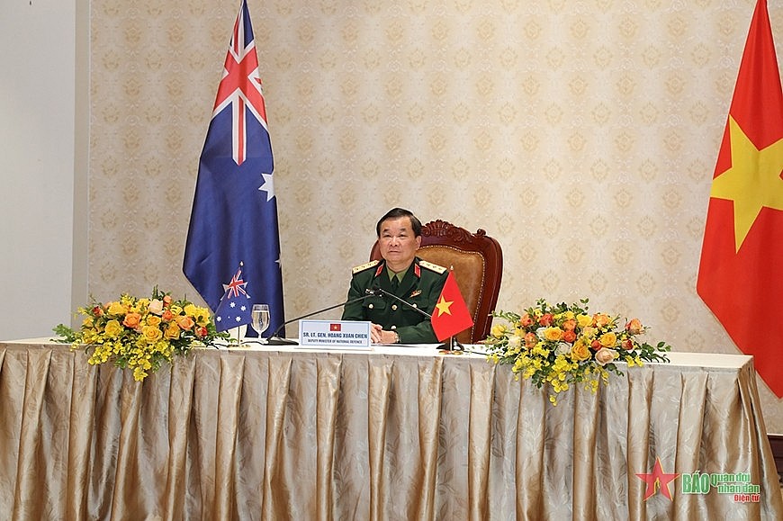 Deputy Minister of National Defence Sen. Lieut. Gen. Hoang Xuan Chien co-chaired the Vietnam-Australia fifth defence policy dialogue on December 1. Photo: People's Army Newspaper 