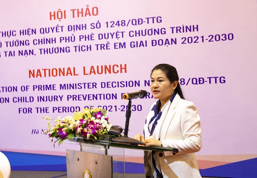 Photo: MoLISA Deputy Minister Nguyen Thi Ha said child injury prevention has always received the due attention of the NA, the Government, agencies and localities.