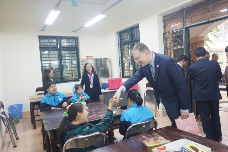 dental equipment handed over to the friendship village by us embassy