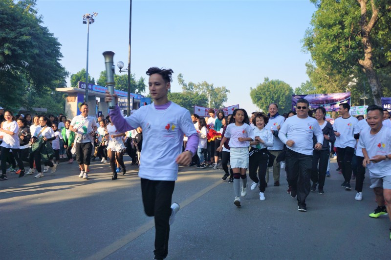 hanoi run for children 2019 raises over vnd 11 billion