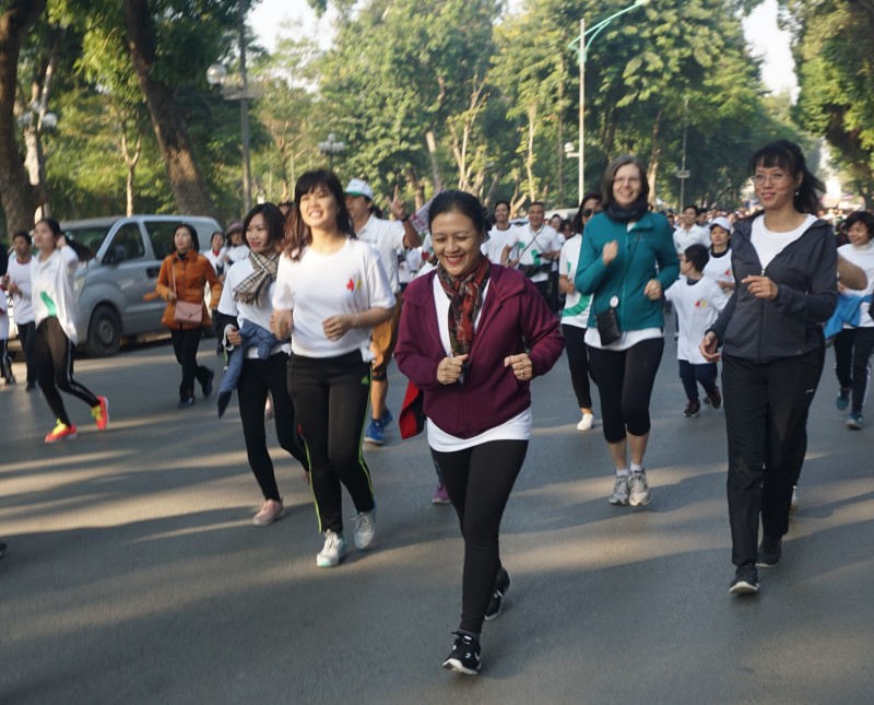 hanoi run for children 2019 raises over vnd 11 billion for