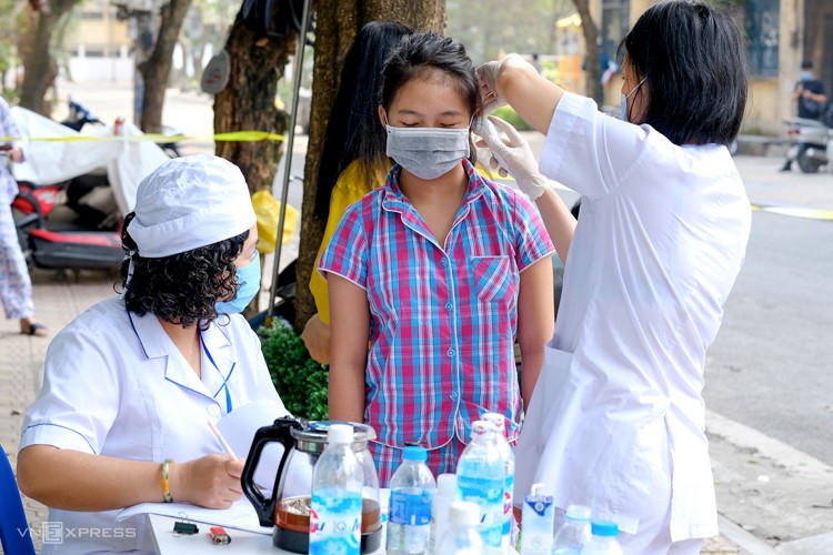 observing people in isolated area after covid 19