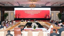 asean ministers agree to boost economic cooperation