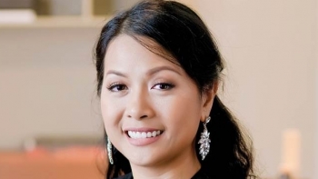 if you want your company to succeed your customers should be happy phuong uyen tran