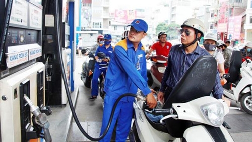 petrol prices in vietnam plunge to 11 year low