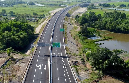 vietnam north south expressway let put out to tender