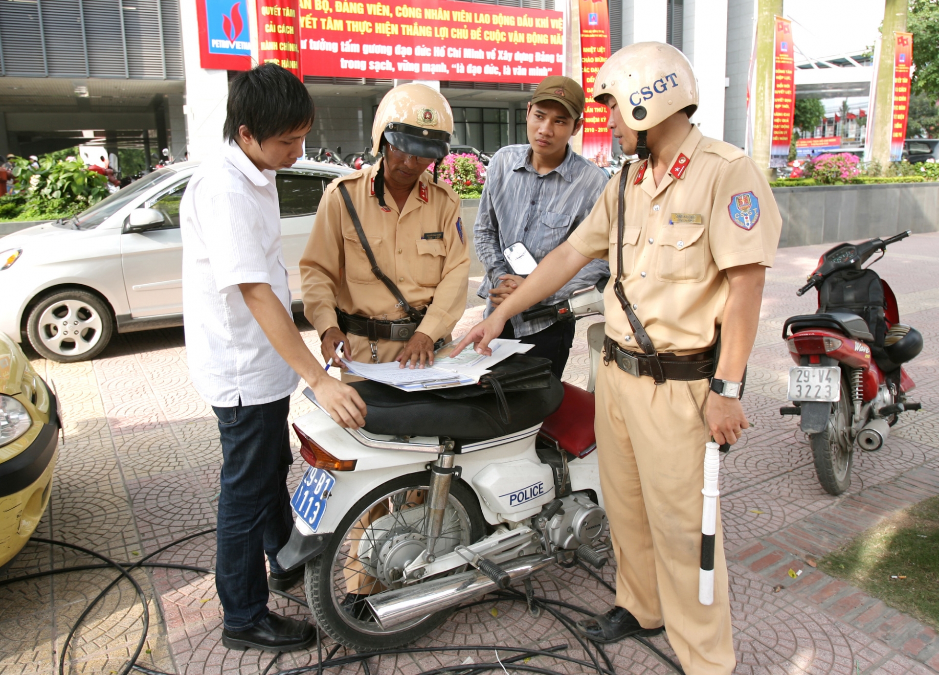 new policy in vietnam vehicles not confiscated for traffic violation if there is guarantee money