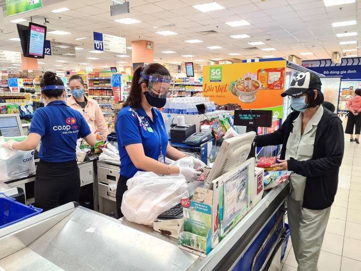 many supermarkets offer promotion after national social distancing ends