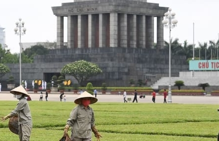 cnn life in vietnam gradually returns to normal