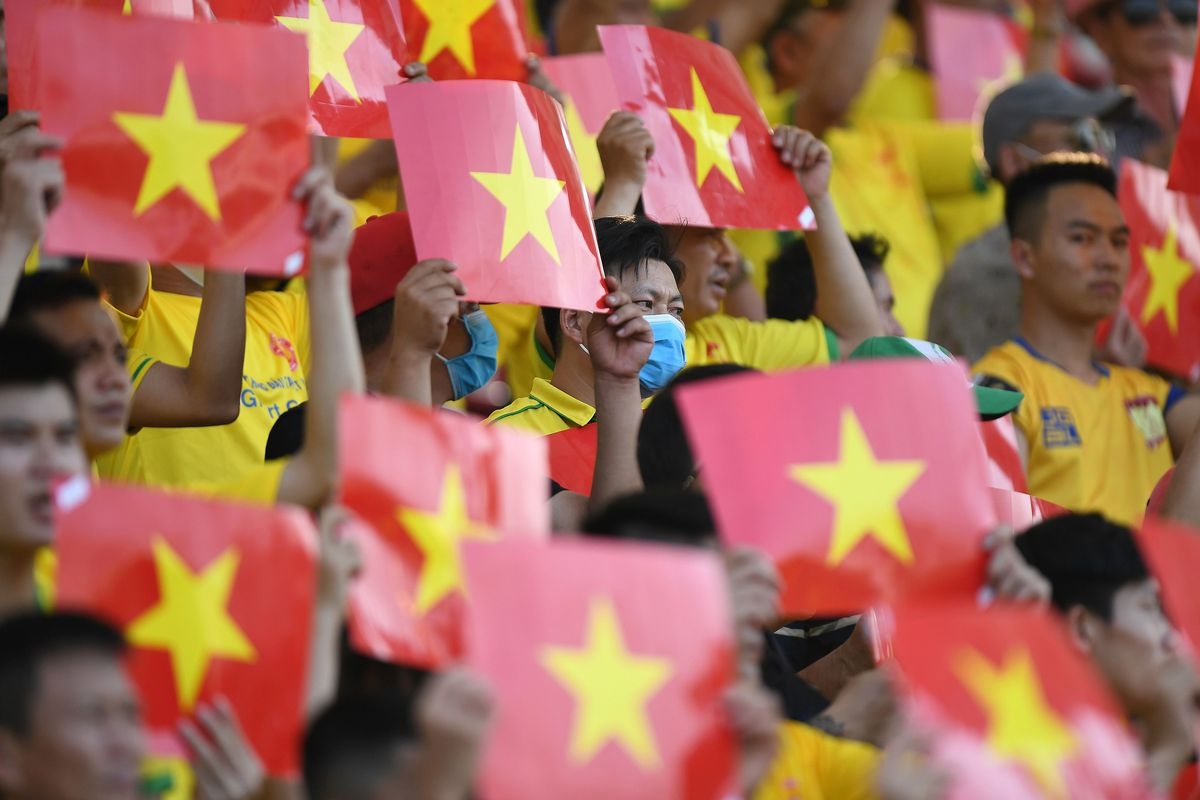 canadian newspaper praised vietnams fight against covid 19 as standard
