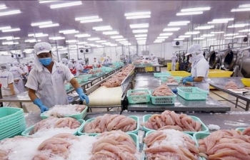 vietnam posts nearly usd 2 billion of trade surplus in the first five months