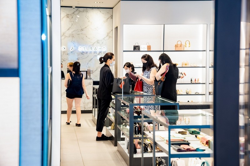 vietnam retail sales bounce back in may